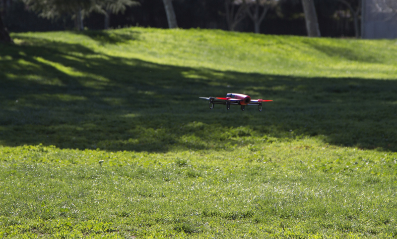 Illustration for article titled Parrot Bebop Drone and Skycontroller Review: Looks Aren't Everything